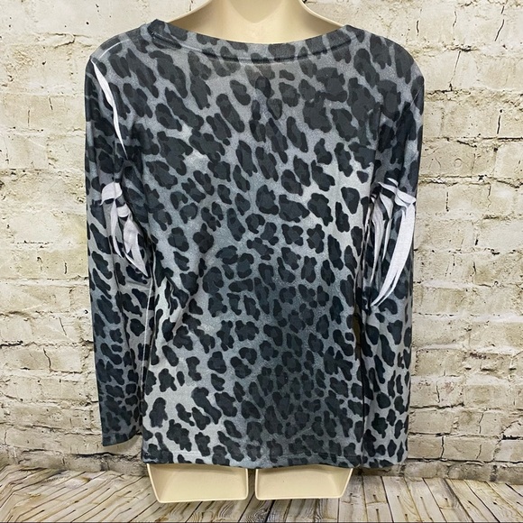Cache Breast Cancer Awareness Black Gray Leopard Print Top - Picture 4 of 6